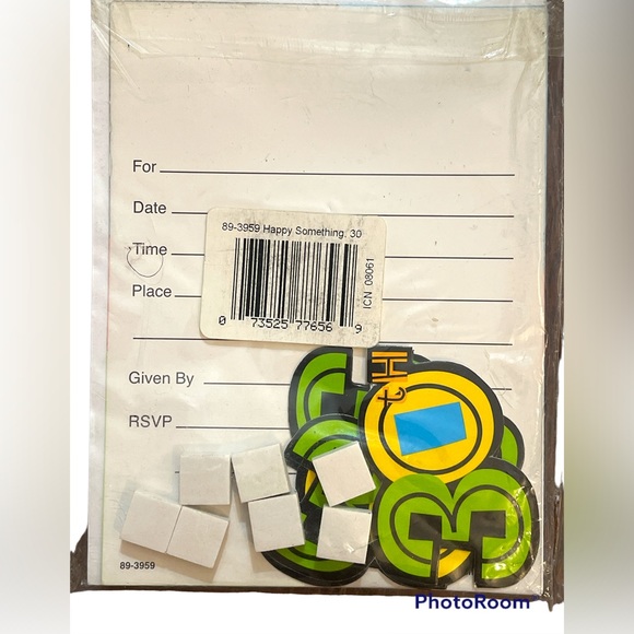 30th Birthday Party Invitation W attachments (2 Packs X 8 Cards W 8 Envelopes) - Picture 2 of 2